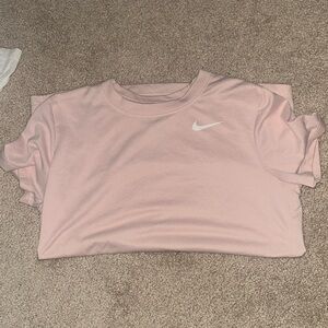 NIKE TEE